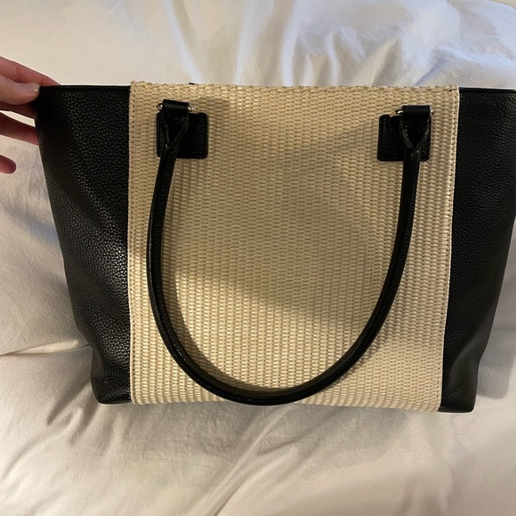 Stunning Kate Spade tote - Picture 2 of 7